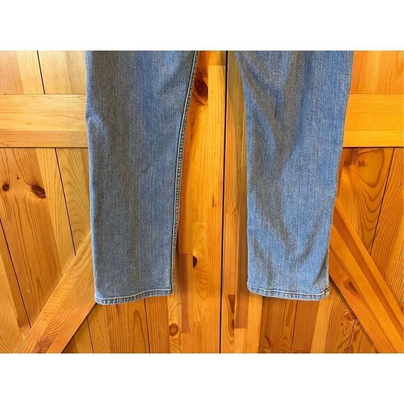 London Jean Stretch Womans Button Fly Size 6 Light Wash (2083) - Picture 6 of 8